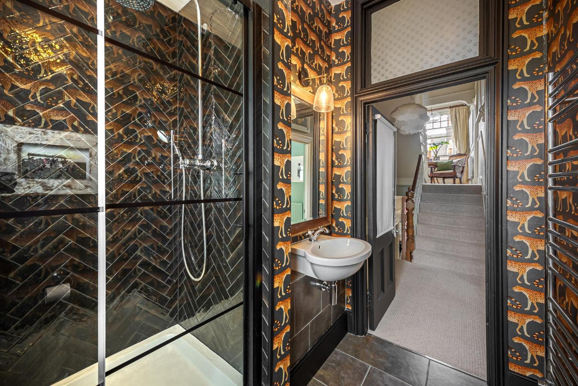 Heaver House - Stunning, Large 5br Nr Tube And Tooting Common